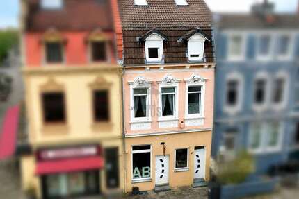Haus Bremen Walle - 9 Zimmer, 210 m&sup2;, 344.000&euro; | Angebot:26527140