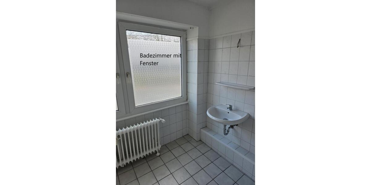 Etagenwohnung Bremen Häfen - 3 Zimmer, 115 m&sup2;, 800&euro; | Angebot:26145747