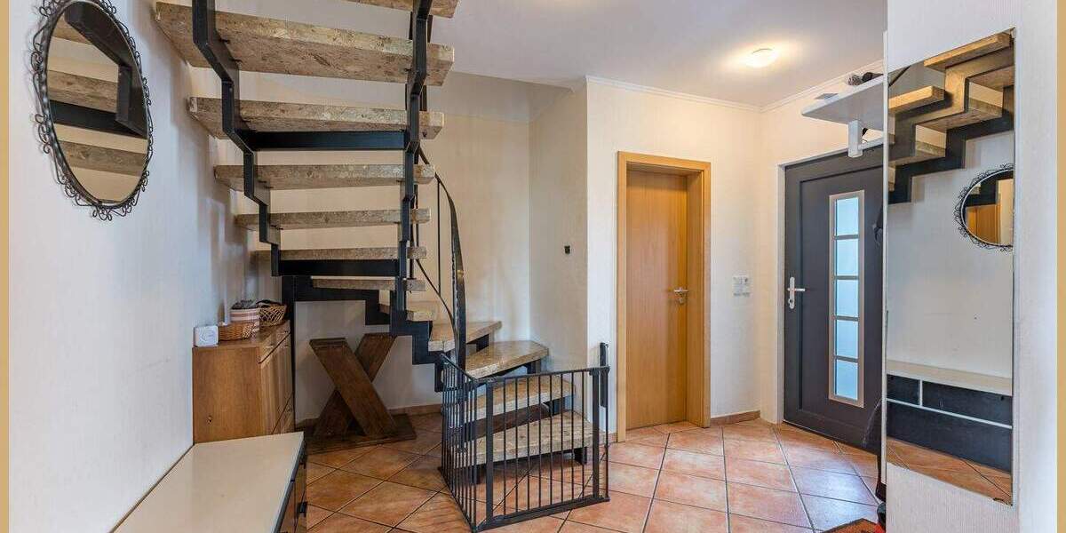 Einfamilienhaus Berne - 7 Zimmer, 233 m&sup2;, 329.000&euro; | Angebot:25684170