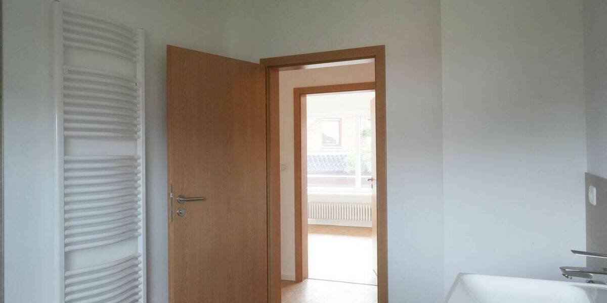 Etagenwohnung Bremen Mahndorf - 3 Zimmer, 90 m&sup2;, 985&euro; | Angebot:26887691