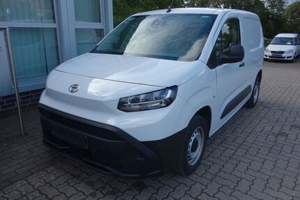 Toyota Proace City (Verso) 19.335 km 15.768 &euro; Bremen 28357
