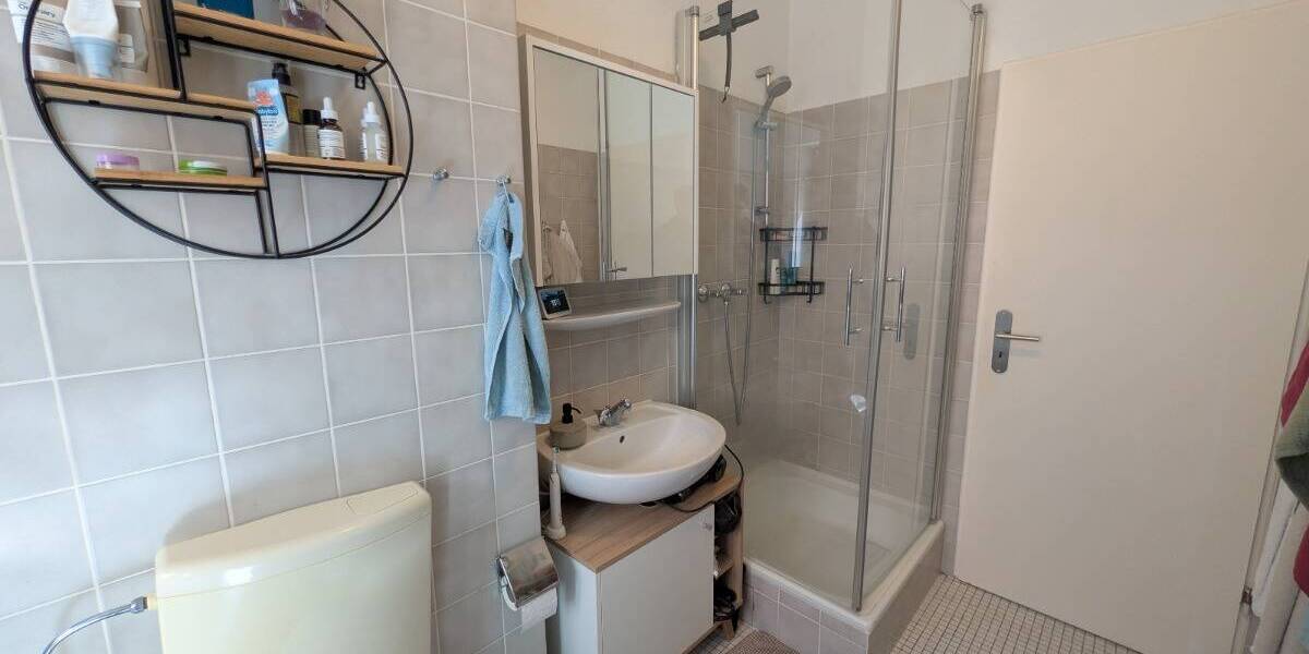Etagenwohnung Bremen Radio Bremen - 3 Zimmer, 75 m&sup2;, 975&euro; | Angebot:26886005