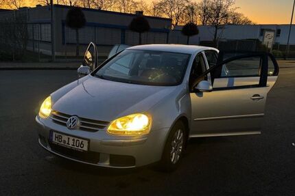 VW Golf 217.000 km 2.000 € Bremen 28325