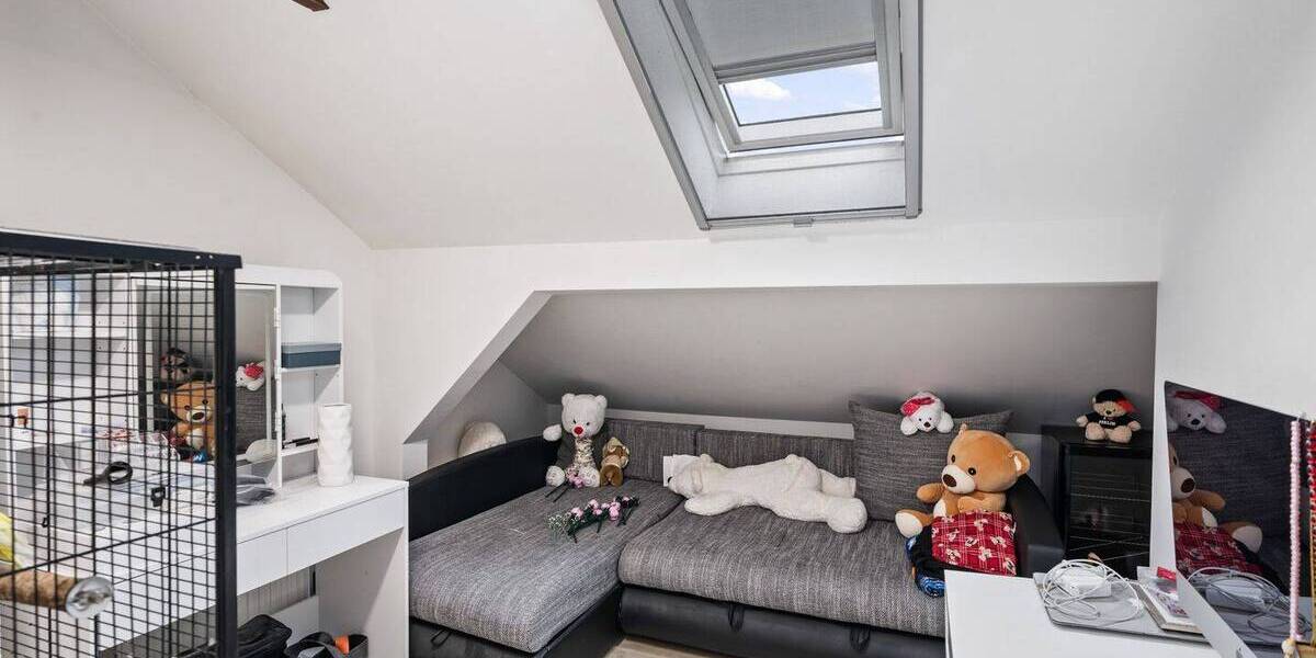 Reihenmittelhaus Bremen Lindenhof - 7 Zimmer, 167 m&sup2;, 489.000&euro; | Angebot:26796070