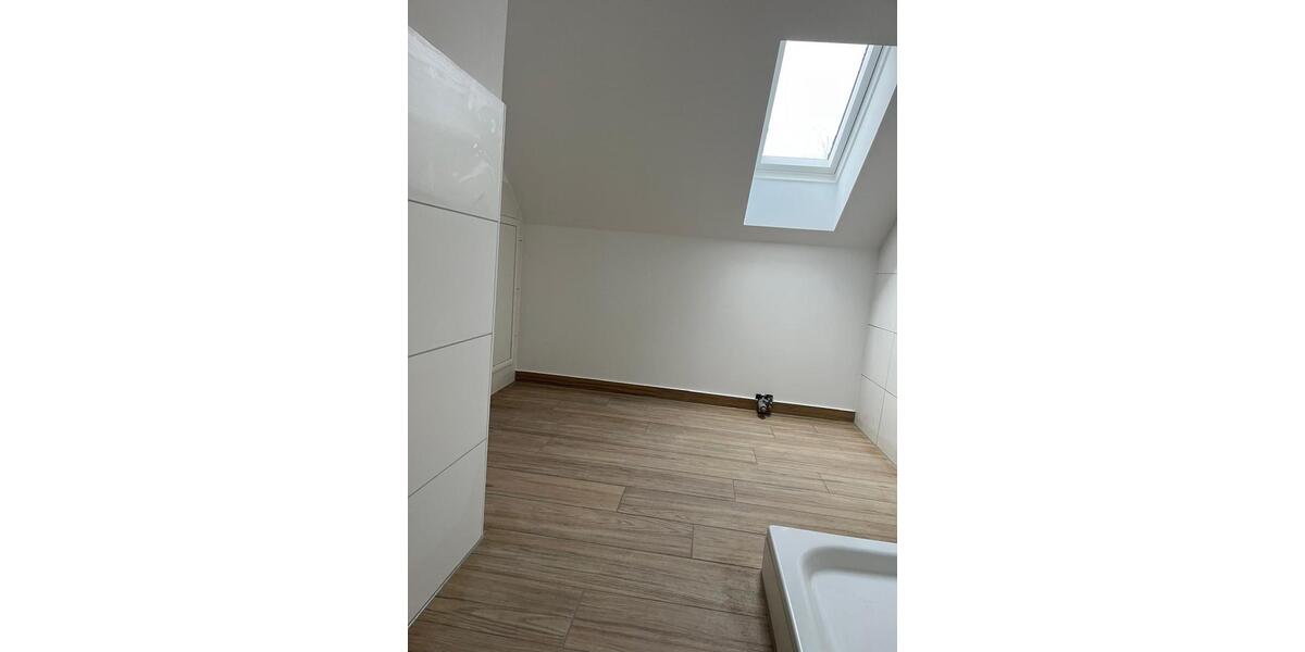 Etagenwohnung Bremen Huchting - 1.5 Zimmer, 52 m&sup2;, 670&euro; | Angebot:26057545