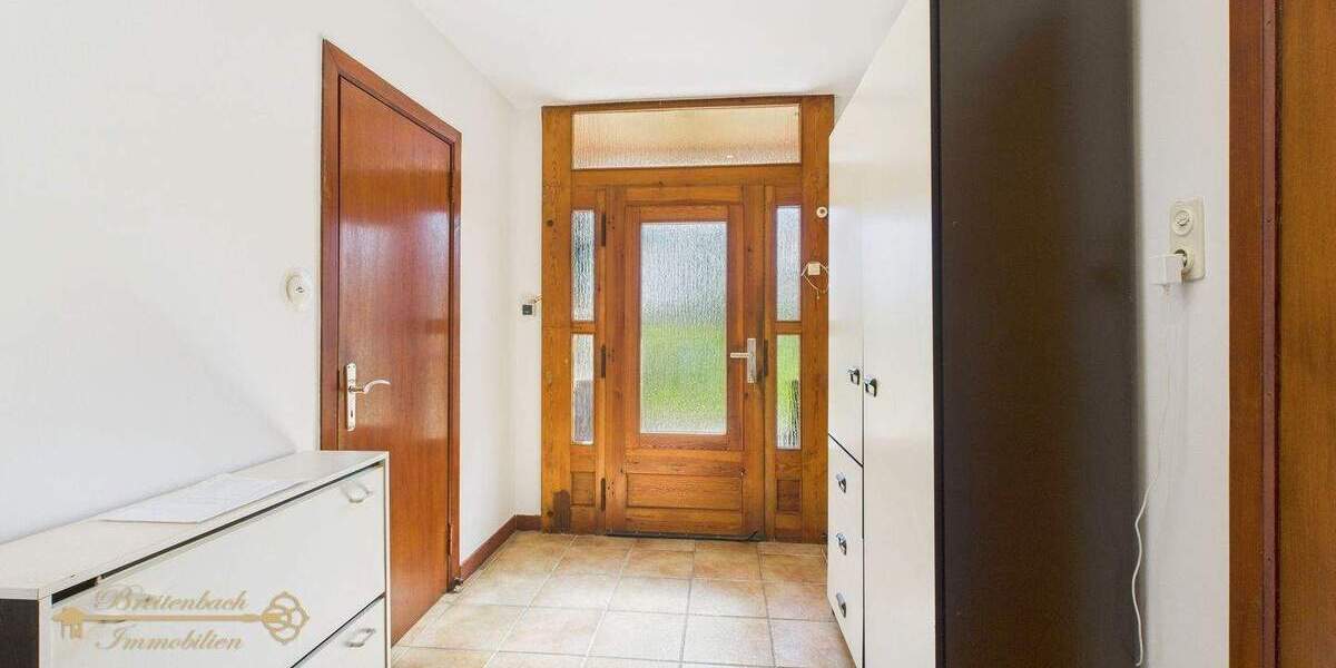 Mehrfamilienhaus, Wohnhaus Lilienthal Frankenburg - 6 Zimmer, 157 m&sup2;, 259.000&euro; | Angebot:25818919