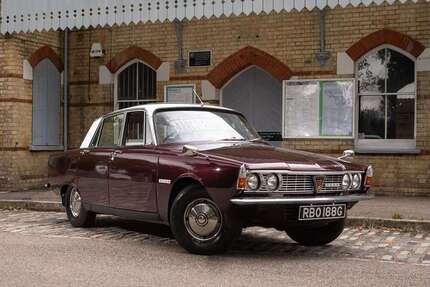 Rover 220