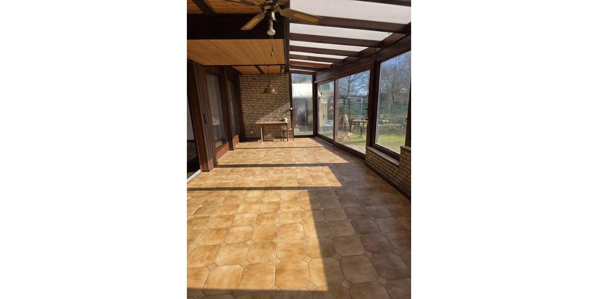 Einfamilienhaus Stuhr - 7 Zimmer, 200 m&sup2;, 1.500&euro; | Angebot:25882466