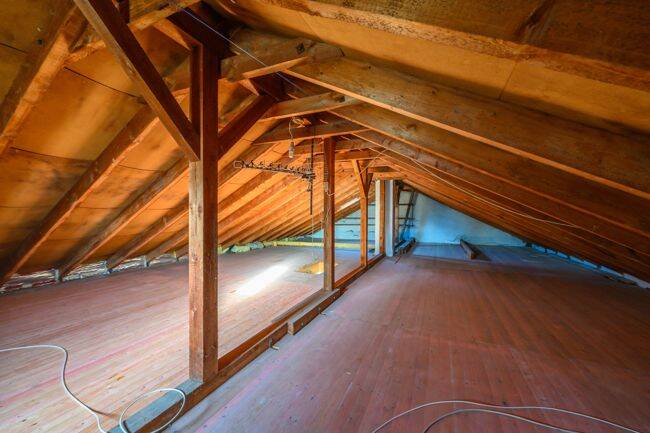 Mehrfamilienhaus, Wohnhaus Delmenhorst Bungerhof - 8 Zimmer, 250 m&sup2;, 489.000&euro; | Angebot:26930441