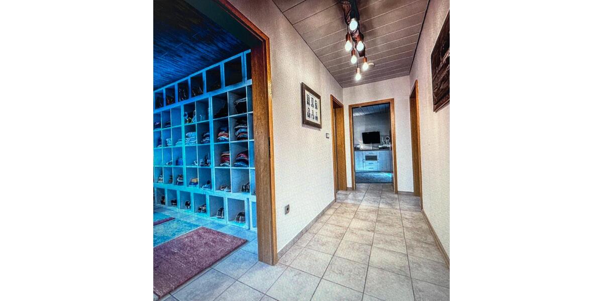 Einfamilienhaus Hambergen - 8 Zimmer, 230 m&sup2;, 359.000&euro; | Angebot:26236838