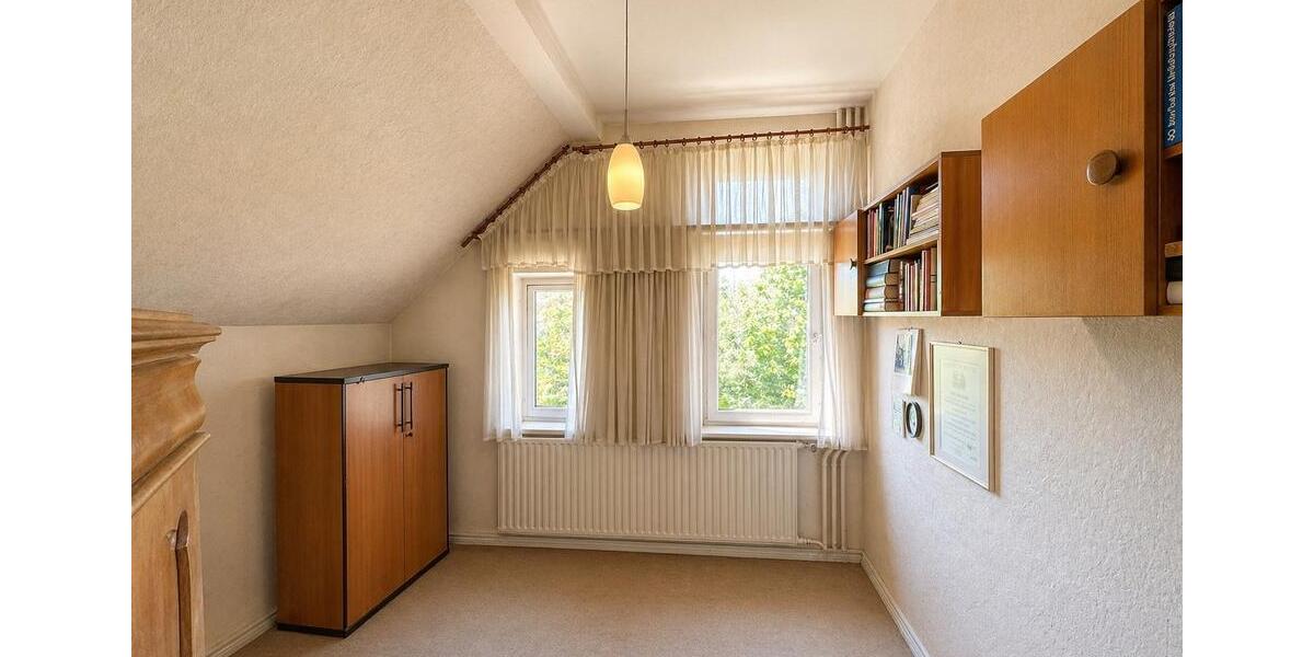 Einfamilienhaus Bremen Vegesack - 7 Zimmer, 151 m&sup2;, 340.000&euro; | Angebot:26610368