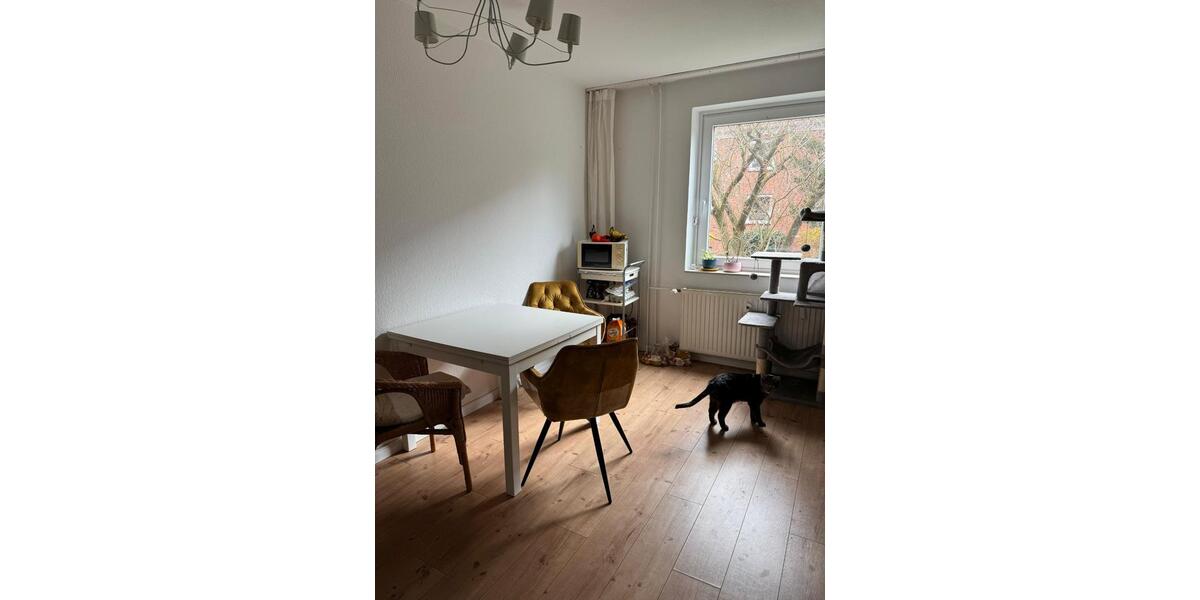 Hochparterre Bremen Burglesum - 3 Zimmer, 45 m&sup2;, 1.000&euro; | Angebot:26035885
