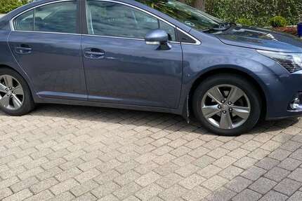 Toyota Avensis 159.900 km 10.890 € Bremen 28203