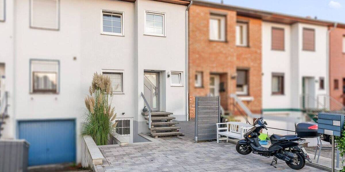 Reihenmittelhaus Delmenhorst Bungerhof - 4 Zimmer, 86 m&sup2;, 290.000&euro; | Angebot:26258495