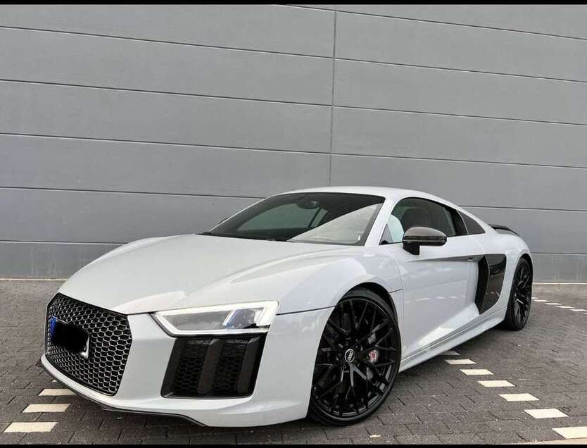 R8