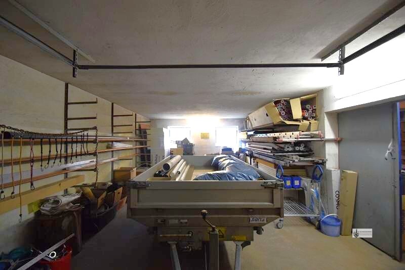 Modernes Bürogebäude Möbliert mit großer Lagerhalle und Carport mit Stellplätzen - Gewerbeobjekt Stuhr / Seckenhausen Seckenhausen | Angebot:26844641