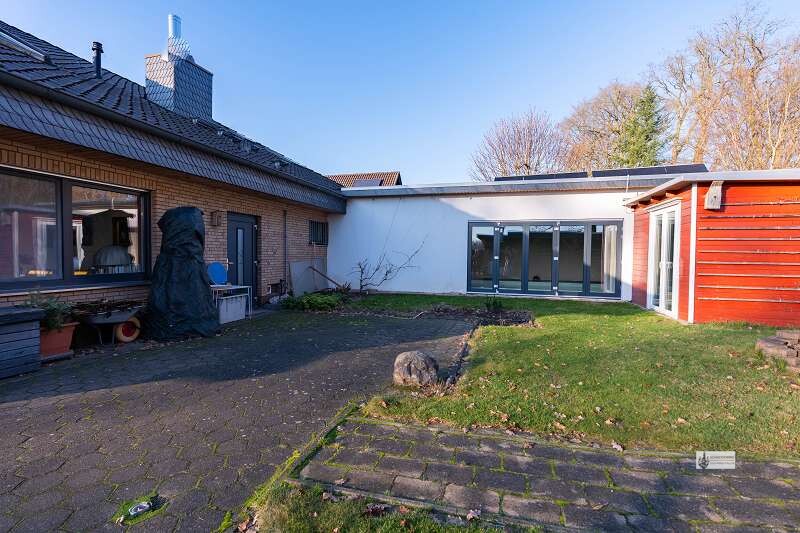 Luxuriöses 1-2 Fam.Haus +Einliegerwohnung +Schwimmbad + Sauna + Kamin +moderne Technik (PV + Solar) - Zweifamilienhaus Bassum / Nordwohlde Nordwohlde | Angebot:24212717