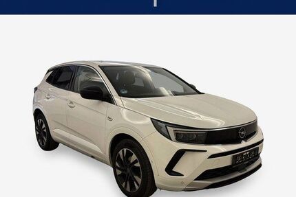 Opel Grandland (X) 102.668 km 16.980 &euro; Bremen / Arsten 28279