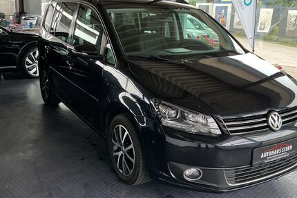 VW Touran 185.000 km 9.990 &euro; Bremen 28201