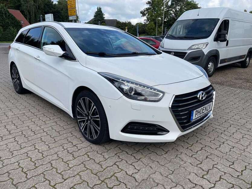 Hyundai i40 99.000 km 13.499 € Syke 28857
