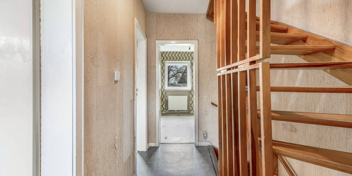 Reihenmittelhaus Bremen Kirchhuchting - 6 Zimmer, 105 m&sup2;, 230.000&euro; | Angebot:26117406