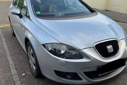 Seat Leon 54.000 km 4.999 &euro; Achim 28832