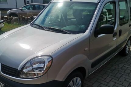Renault Kangoo 255.000 km 2.555 € Osterholz scharmbeck 27711