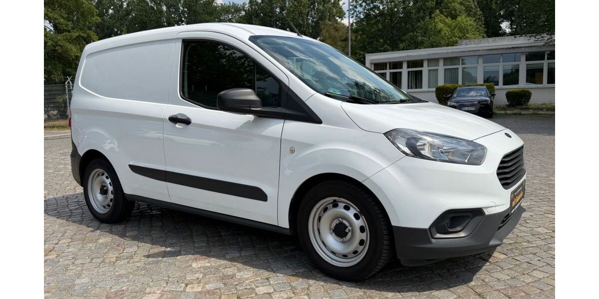 Ford Transit Courier 49.930 km 8.990 &euro; Bremen 28329