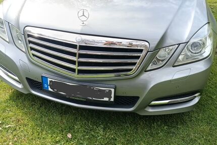 Mercedes-Benz 220 208.000 km 8.350 &euro; Osterholz -Scharmbeck 27711