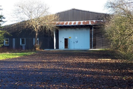 2.670 m² Kaltlagerhalle mit 100 m² Bürotrakt in Elsfleth-Moordorf - Gewerbeobjekt Elsfleth | Angebot:26229628