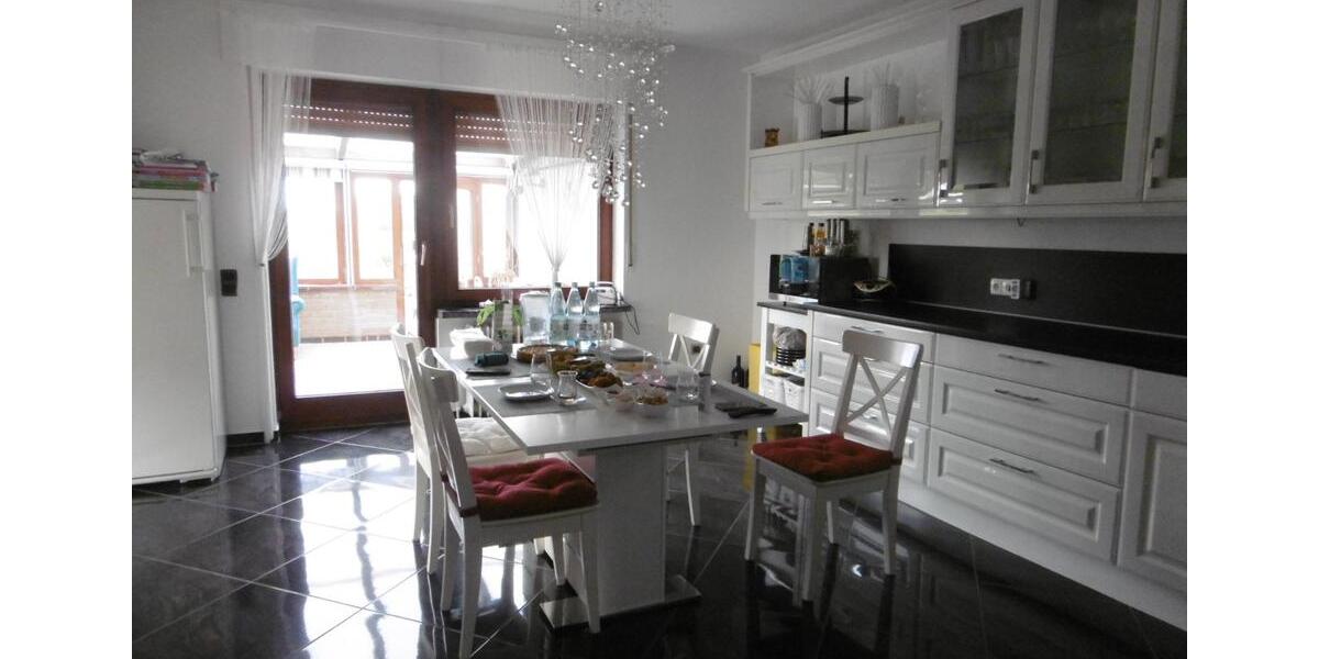 Einfamilienhaus Syke - 11 Zimmer, 300 m&sup2;, 499.000&euro; | Angebot:26982593