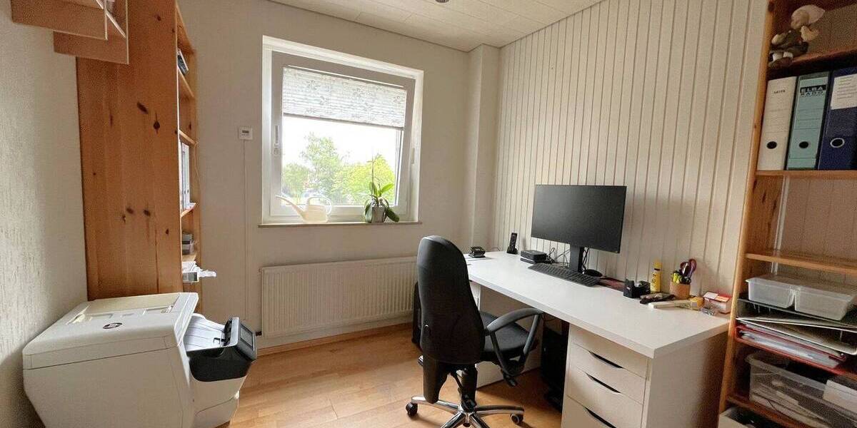 Reihenmittelhaus Stuhr Brinkum - 6 Zimmer, 100 m&sup2;, 299.000&euro; | Angebot:26903841