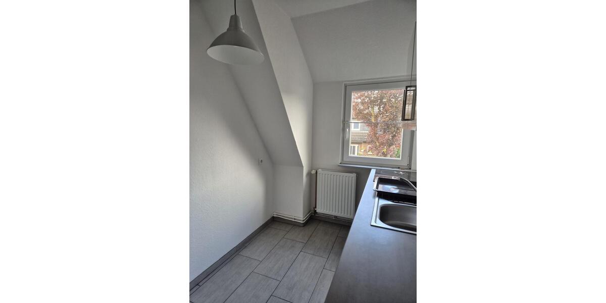 Dachgeschoßwohnung Ganderkesee - 5 Zimmer, 85 m&sup2;, 850&euro; | Angebot:26648691