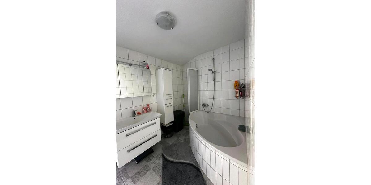 Mehrfamilienhaus, Wohnhaus Delmenhorst Deichhorst - 6 Zimmer, 184 m&sup2;, 339.000&euro; | Angebot:26186367