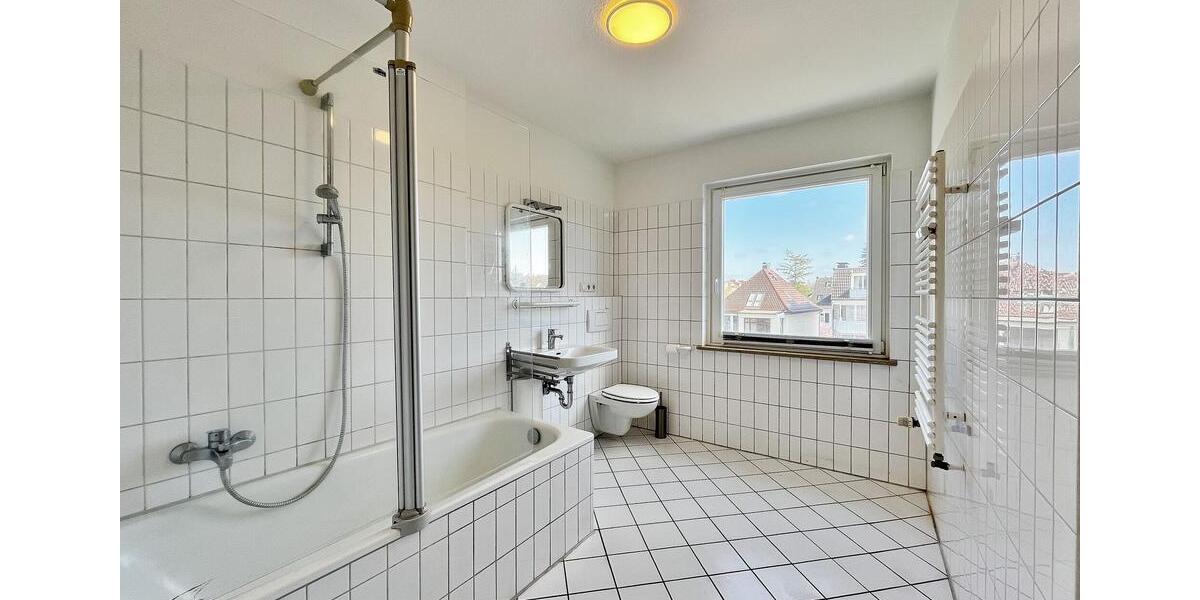 Maisonettenwohnung Bremen Schwachhausen - 3 Zimmer, 92 m&sup2;, 900&euro; | Angebot:26674900