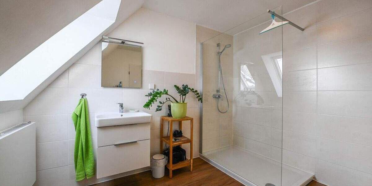 Einfamilienhaus Worpswede - 6 Zimmer, 200 m&sup2;, 450.000&euro; | Angebot:25215124