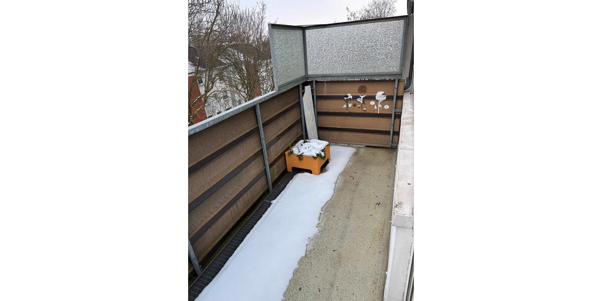 Etagenwohnung Bremen Hemelingen - 4 Zimmer, 81 m&sup2;, 1.300&euro; | Angebot:24748794