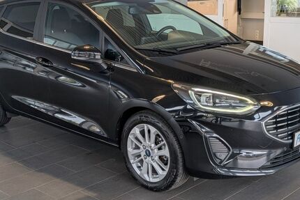 Ford Fiesta 122.450 km 13.950 &euro; Achim Bierden 28832