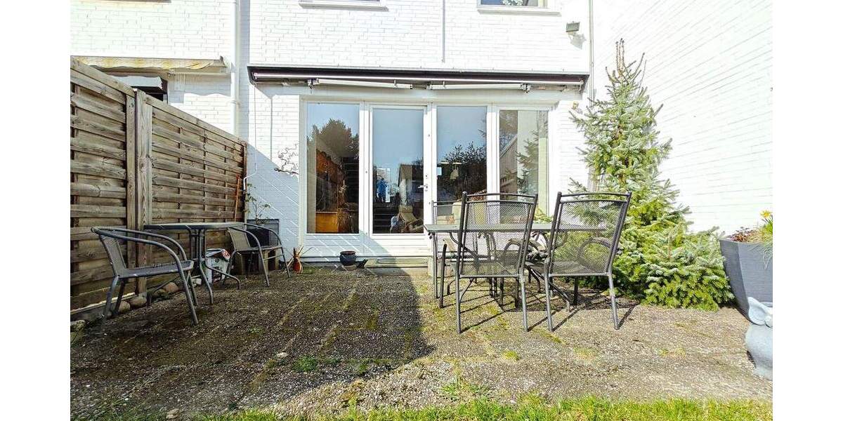 Reihenmittelhaus Bremen Burg-Grambke - 5 Zimmer, 120 m&sup2;, 299.000&euro; | Angebot:25645397