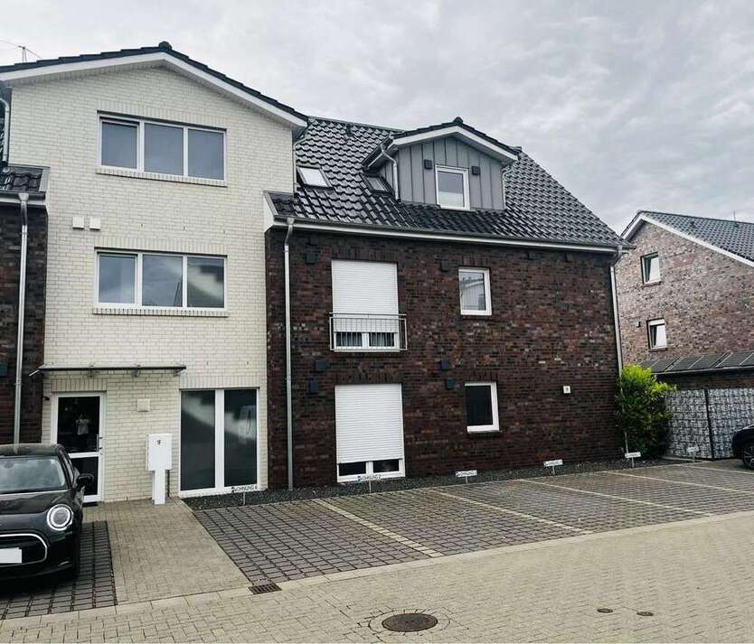 Wohnung zum Kaufen in Weyhe-Leeste 305.000 € 90.46 m²