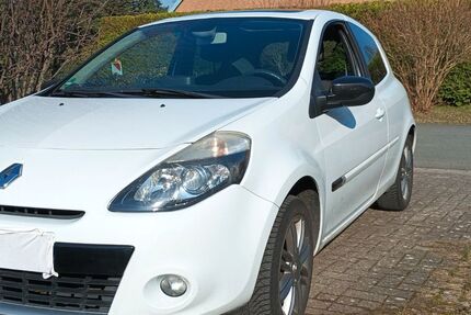 Renault Clio 171.000 km 2.500 &euro; Thedinghausen 27321