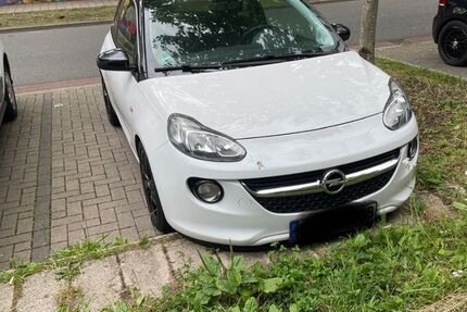 Opel Adam 182.000 km 3.300 &euro; Bremen 28213