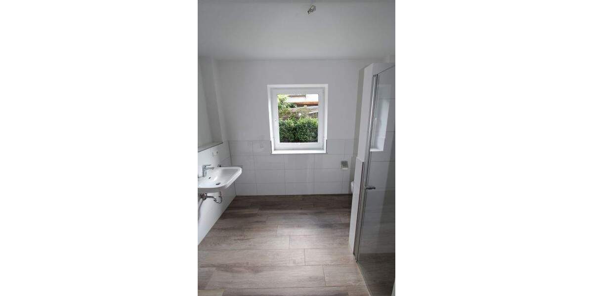 Terrassenwohnung Achim - 3 Zimmer, 85 m&sup2;, 1.150&euro; | Angebot:24462191