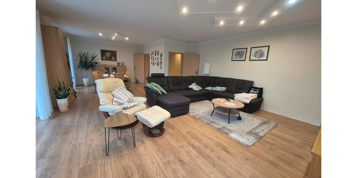 Bungalow Ganderkesee - 3 Zimmer, 126 m&sup2;, 378.000&euro; | Angebot:23810535