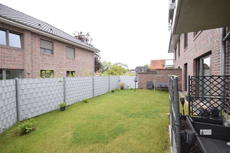Neubau EG-Whg. links mit Terrasse und Garten Garage und 2 Abstellräumen + Luft-Wärme-Heizung - Erdgeschoßwohnung Syke | Angebot:27029307