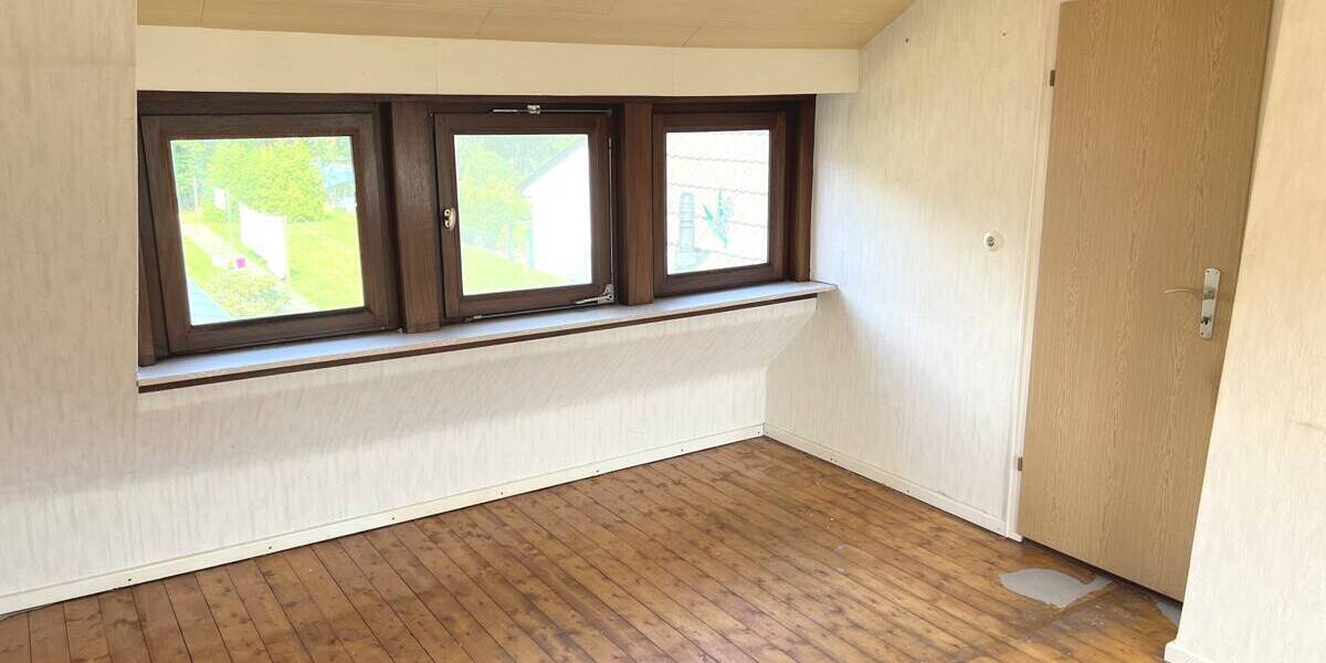 Einfamilienhaus Bremen / Rekum Rekum - 5 Zimmer, 112 m&sup2;, 165.000&euro; | Angebot:25800396