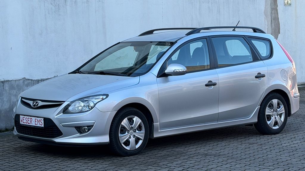 Hyundai i30 213.000 km 1.925 &euro; Bremen 28201