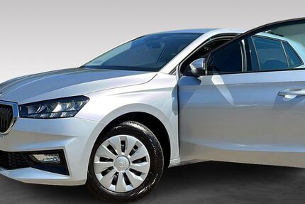 Skoda Fabia 8.059 km 17.490 &euro; Delmenhorst 27755