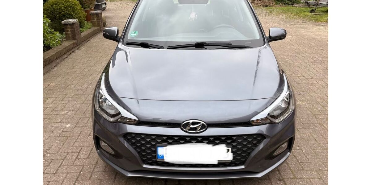 Hyundai i20 130.144 km 7.550 &euro; Berne 27804