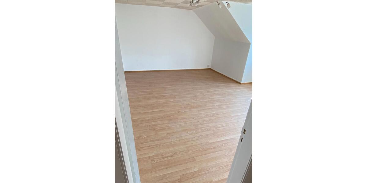 Dachgeschoßwohnung Ritterhude - 2.5 Zimmer, 63 m&sup2;, 142.900&euro; | Angebot:27445803